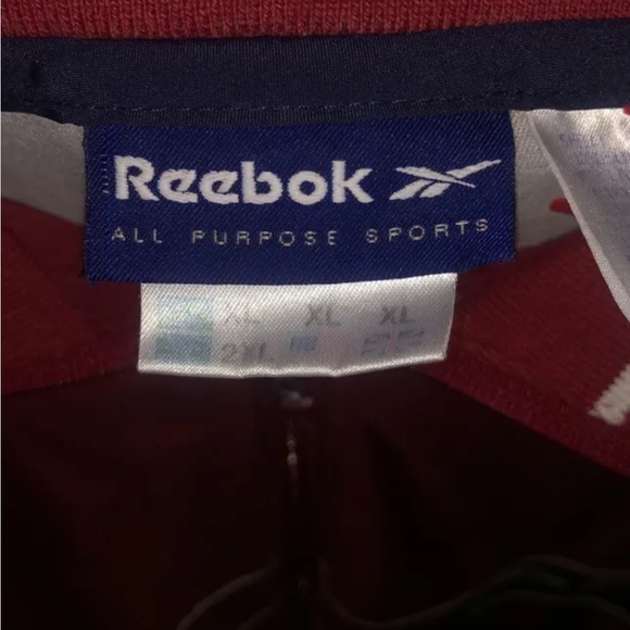 Vintage Reebok jacket burgundy and blue xl - Picture 3 of 3